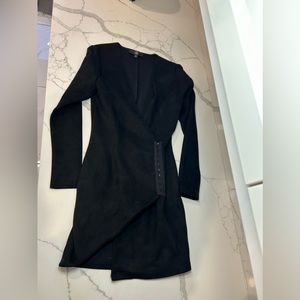 Beautiful suede dress with clasp detail, size US 6